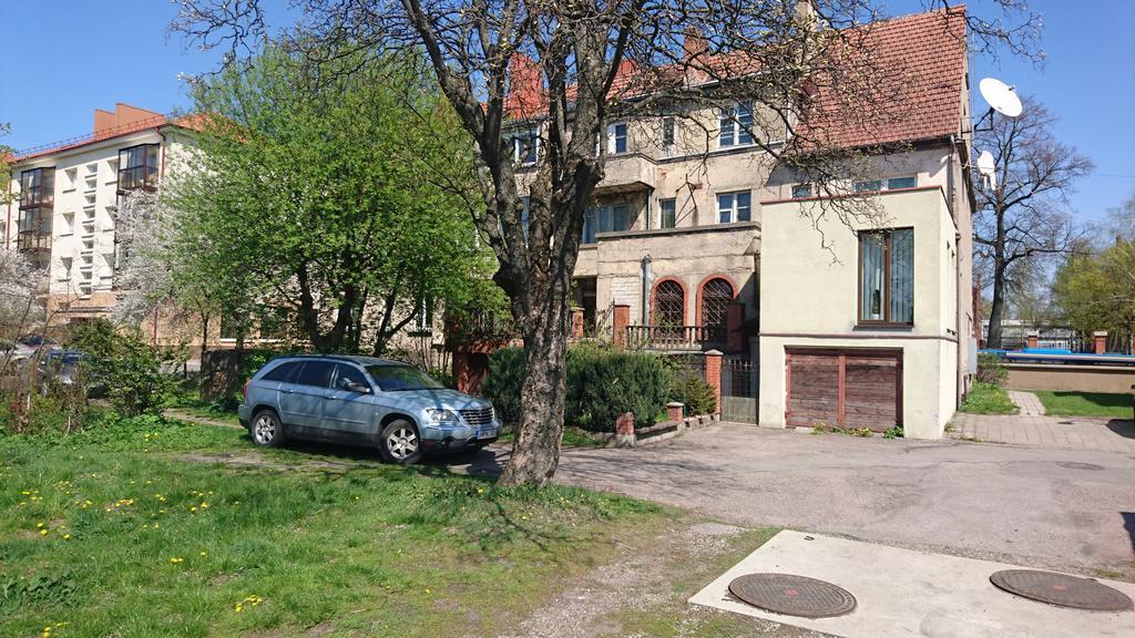 Spacious Klaipeda Apartment Ev Exterior photo