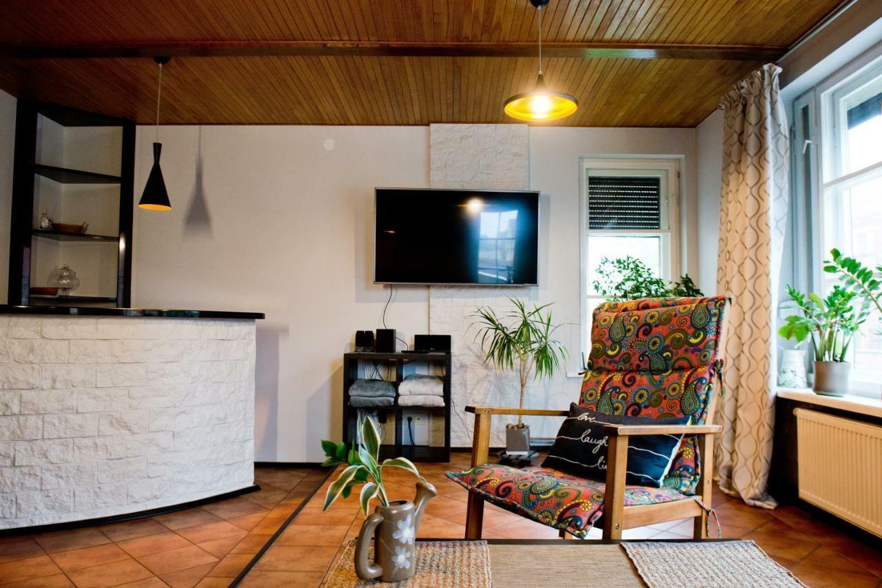 Spacious Klaipeda Apartment Ev Exterior photo